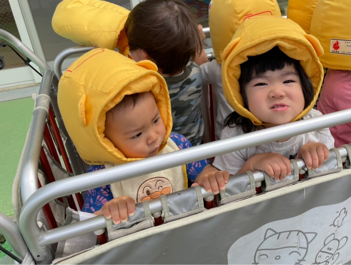 防災頭巾 幼児用 - 避難用具